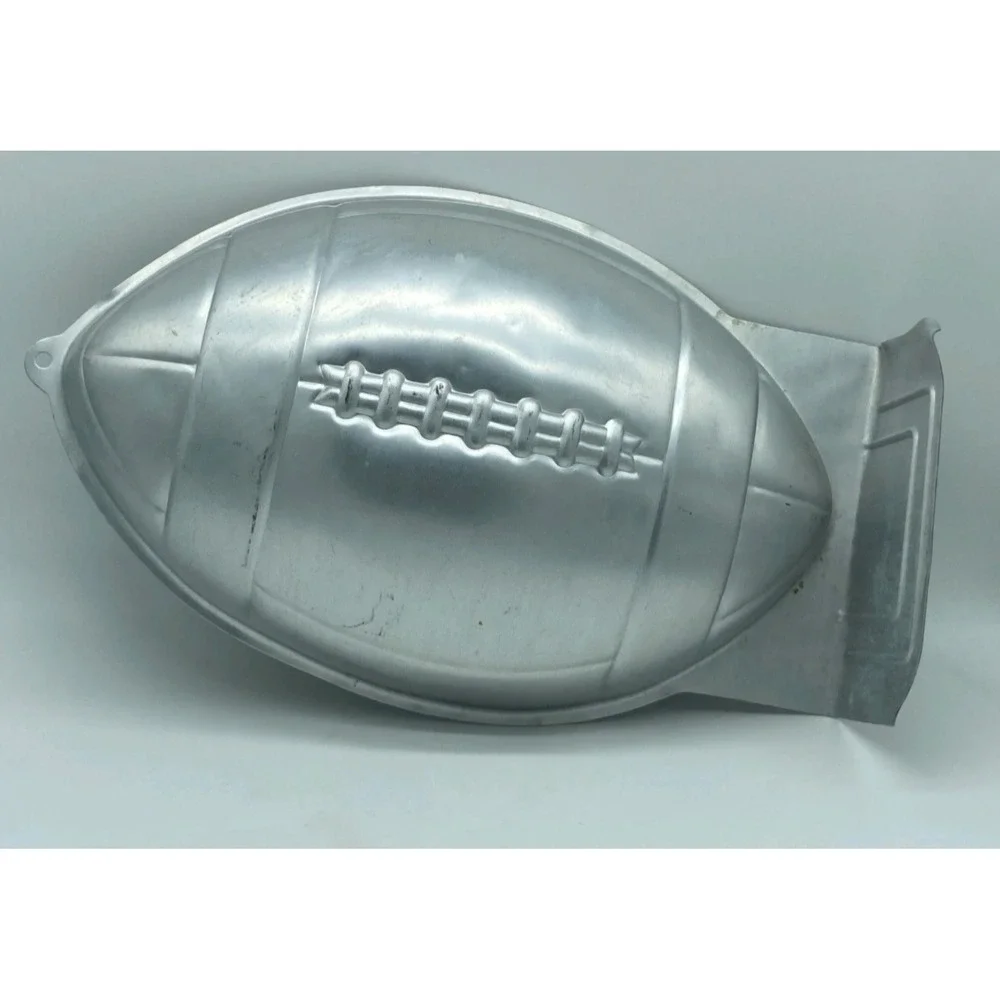 Wilton Cake Pans Lot Of 5 Seasonal Nascar Bunny Football Witch Butterfly Vintage